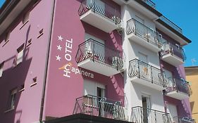 Hotel Capinera